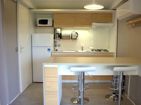 MOBILHOME 4 personnes - Loggia Premium 28m² - Climatisation - TV
