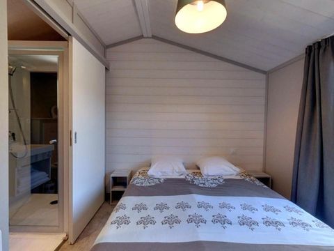 CHALET 6 personnes - Chalet Prestige 75m² - Jacuzzi - 2 Salles de bain