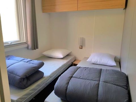 Mobilhome 6 personnes - Mobil home Prestige SPA - 3 chambres dont 1 suite parentale - draps, serviettes et plancha
