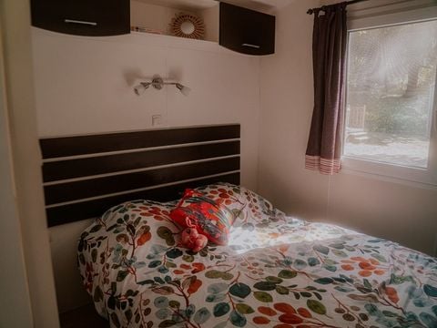 Mobilhome 1/6 personnes - Orchidée Grand Confort 35m² - 2 chambres - Terrasse couverte - CLIM - TV - Lave-vaisselle
