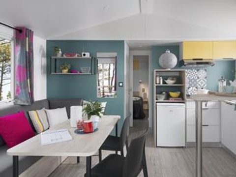 MOBILHOME 4 personnes - Mobil-home Louisiane Confort 26 m² - 2 chambres + terrasse couverte + TV 2/4 pers