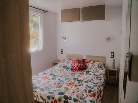 Mobilhome 2/4 personnes - Louisiane Confort 26 m² - 2 chambres - Terrasse couverte - TV