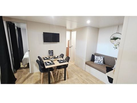 MOBILHOME 6 personnes - NEW// Mobil-home Oasis Premium 37m² - 3 chambres + LV + Clim + Plancha 4/6 pers