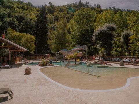 Flower Camping Le Pont du Tarn - Camping Lozère - Image N°0