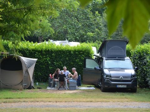 Emplacement - Camping Car-Van-Caravane