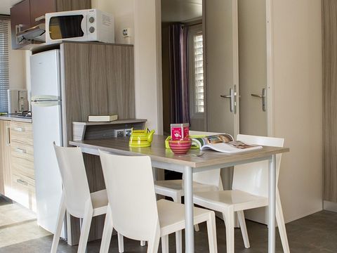 MOBILHOME 6 personnes - Confort Natura 4/6 pers. 2 ch.
