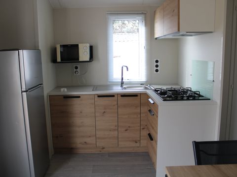 MOBILHOME 7 personnes - Family 30m² Confort (3ch - 7pers.) + Clim + Terrasse couverte