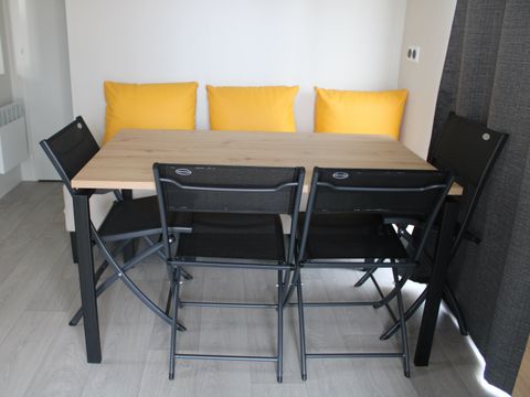 MOBILHOME 7 personnes - Family 30m² Confort (3ch - 7pers.) + Clim + Terrasse couverte