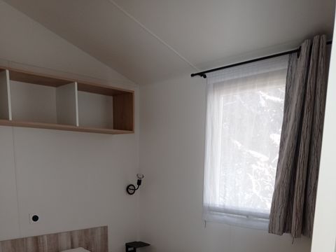 Mobilhome 7 personnes - Family 32m² Premium (3ch - 7pers.) + Clim + LV + Terrasse couverte