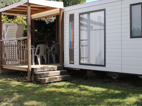 Mobilhome 7 personnes - Family 32m² Premium (3ch - 7pers.) + Clim + LV + Terrasse couverte