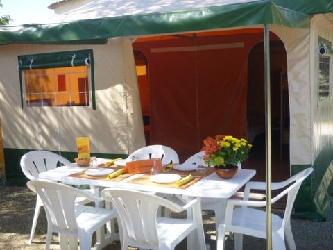 Flower Camping Les Paillotes en Ardeche - Camping Ardeche - Image N°7