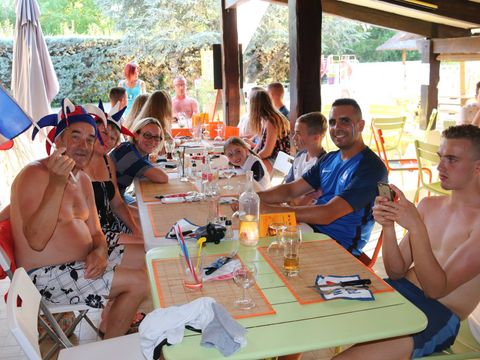 Flower Camping Les Paillotes en Ardeche - Camping Ardeche - Image N°6