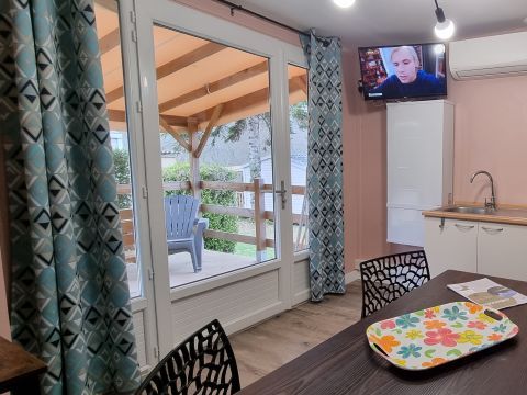 GÎTE 5 personnes - Cottage LA GARIOTTE - 5 personnes - 2 chambres - Climatisé - Télévision - Lave-vaisselle - S