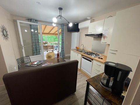 BUNGALOW 4 personnes - Cottage LA GARIOTTE - 4 personnes - 2 chambres - Climatisé - Télévision - Lave-vaisselle - S