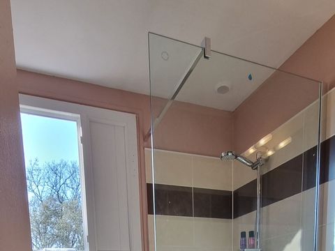 GÎTE 4 personnes - Cottage LA GARIOTTE - 4 personnes - 2 chambres - Climatisé - Télévision - Lave-vaisselle - D