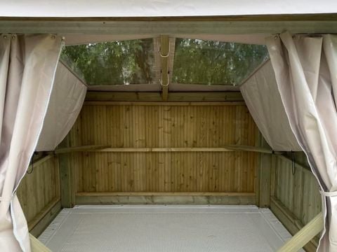 HÉBERGEMENT INSOLITE 2 personnes - Hébergement minimaliste