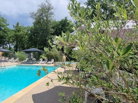 Camping La Chêneraie **** - Camping Lot