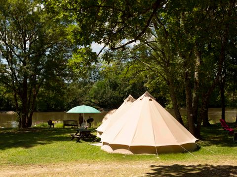 TENTE 6 personnes - Deux tentes Bell (sans sanitaires)