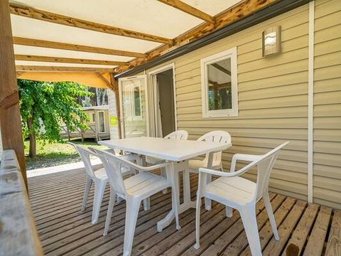 MOBILHOME 6 personnes - Comfort | 2 Ch. | 4/6 Pers. | Terrasse surélevée | Clim.