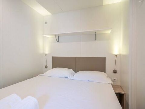 MOBILHOME 4 personnes - Mobil-home | Comfort | 2 Ch. | 4 Pers. | Terrasse surélevée | Clim.