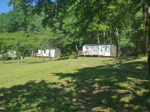 MOBILHOME 4 personnes - LOT ET GARONNE