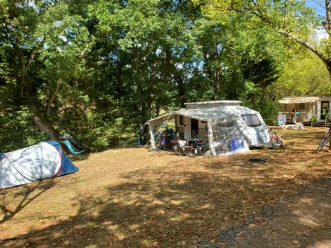 Camping Le Valenty - Camping Lot - Image N°48