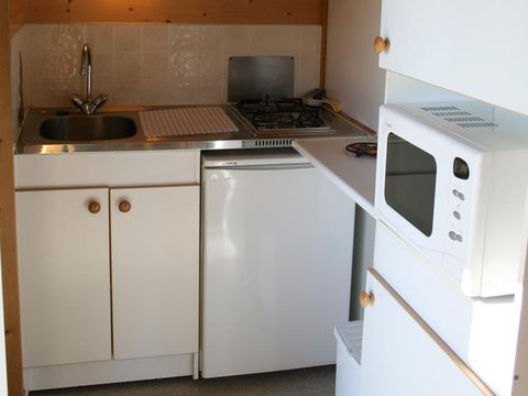 CHALET 4 personnes - Abeille  mercredi a mecredi en saison