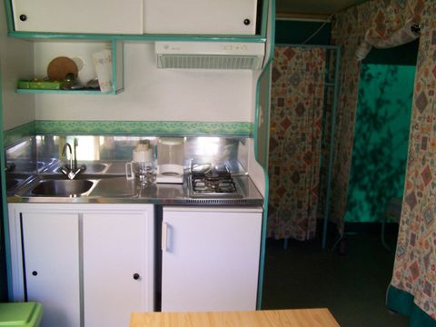 Bungalow toilé 5 personnes - Bungalow toilé 5 personnes - avec sanitaires