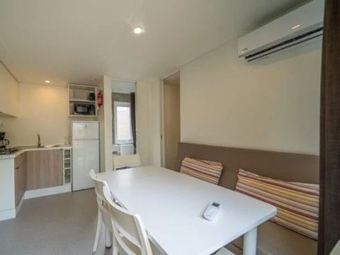 MOBILHOME 6 personnes - Comfort | 3 Ch. | 6 Pers. | Terrasse surélevée | Clim.