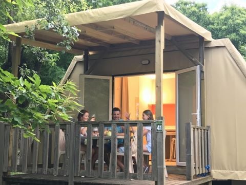 HÉBERGEMENT INSOLITE 4 personnes - COCO SWEET - sans sanitaire
