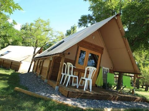 TENTE TOILE ET BOIS 5 personnes - Cabane Lauzerot Premium avec sanitaires