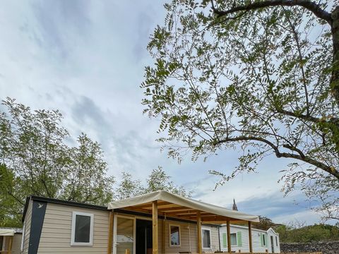 MOBILHOME 6 personnes - 3 chambres avec climatisation Nesasio