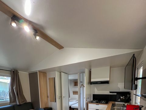 MOBILHOME 6 personnes - 3 chambres avec climatisation Nesasio
