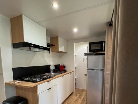 MOBILHOME 4 personnes - 2 chambres avec climatisation Nesasio