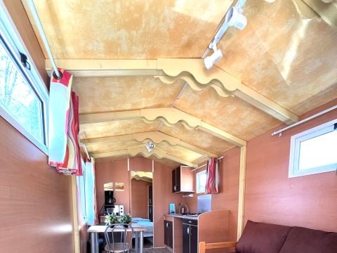 HÉBERGEMENT INSOLITE 3 personnes - Roulotte Jean Paul