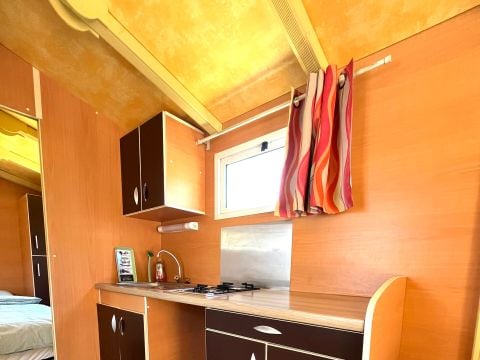 HÉBERGEMENT INSOLITE 3 personnes - Roulotte Jean Paul