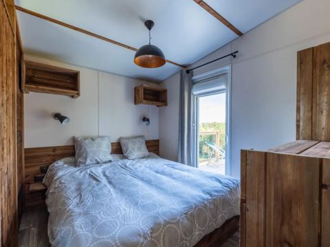 MOBILHOME 6 personnes - MOBILE-HOME "VILLA" 3 chb. 6 pl. 2 SDE