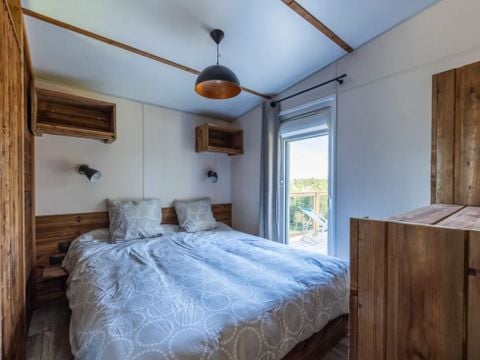 MOBILHOME 6 personnes - MOBILE-HOME "VILLA" 3 chb. 6 pl. 2 SDE