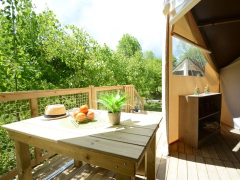 TENTE TOILE ET BOIS 5 personnes - Tente Lodge Confort (avec sanitaires)