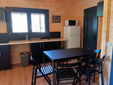 CHALET 5 personnes - Chalet Enjoy 2 Chambres (5 pers)