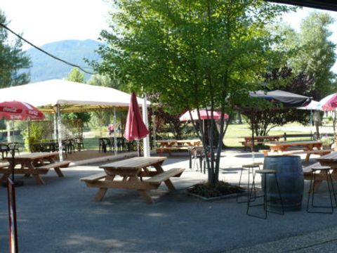 Camping Du Lac Les Iscles - Camping Hautes-Alpes - Image N°2