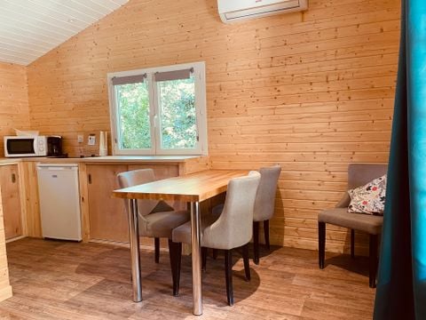 CHALET 5 personnes - Chalet 35m2 (2 chambres) 5 pers.  Climatisation