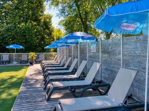 Flower Camping les Nauves - Camping Dordogne - Image N°2