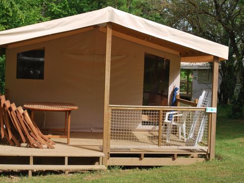 TENTE TOILE ET BOIS 5 personnes - LODGE STANDARD (SANS SANITAIRES)