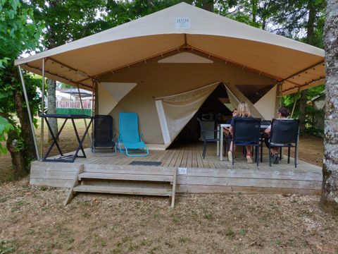 TENTE 5 personnes - LODGE CANADA STANDARD (SANS SANITAIRES)