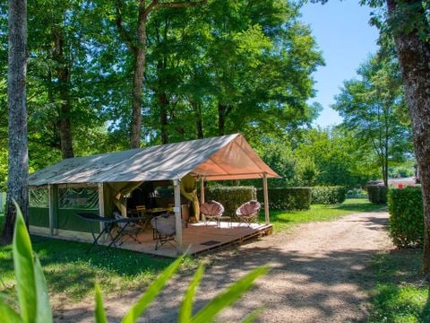 Flower Camping les Nauves - Camping Dordoña - Image N°10