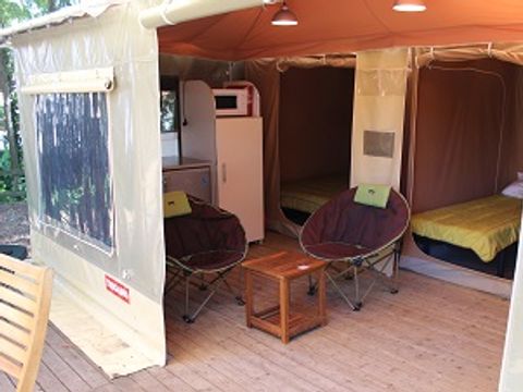 BUNGALOW TOILÉ 5 personnes - Bungalow toilé 5 personnes