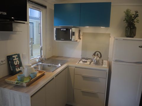 MOBILHOME 4 personnes - Mobil-home Bois PREMIUM CLIM 28m² - 2 chambres + terrasse + TV + draps + serviettes inclus | 4 personnes