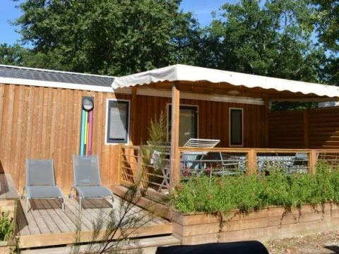 MOBILHOME 4 personnes - Mobil-home Bois PREMIUM CLIM 28m² - 2 chambres + terrasse + TV + draps + serviettes inclus | 4 personnes