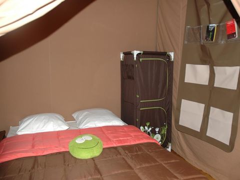 TENTE TOILE ET BOIS 5 personnes - Lodge VICTORIA 30m² / 2 chambres (sans sanitaires privatifs)